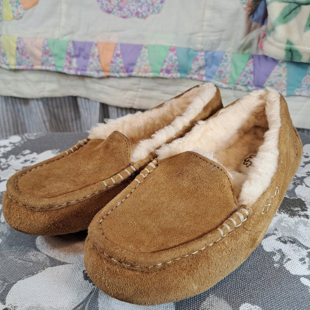 UGG | Ansley Slippers | Size 7